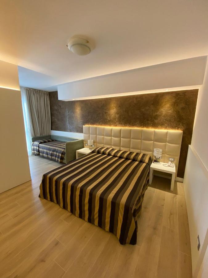 Hotel Conca Verde Lignano Sabbiadoro Bagian luar foto