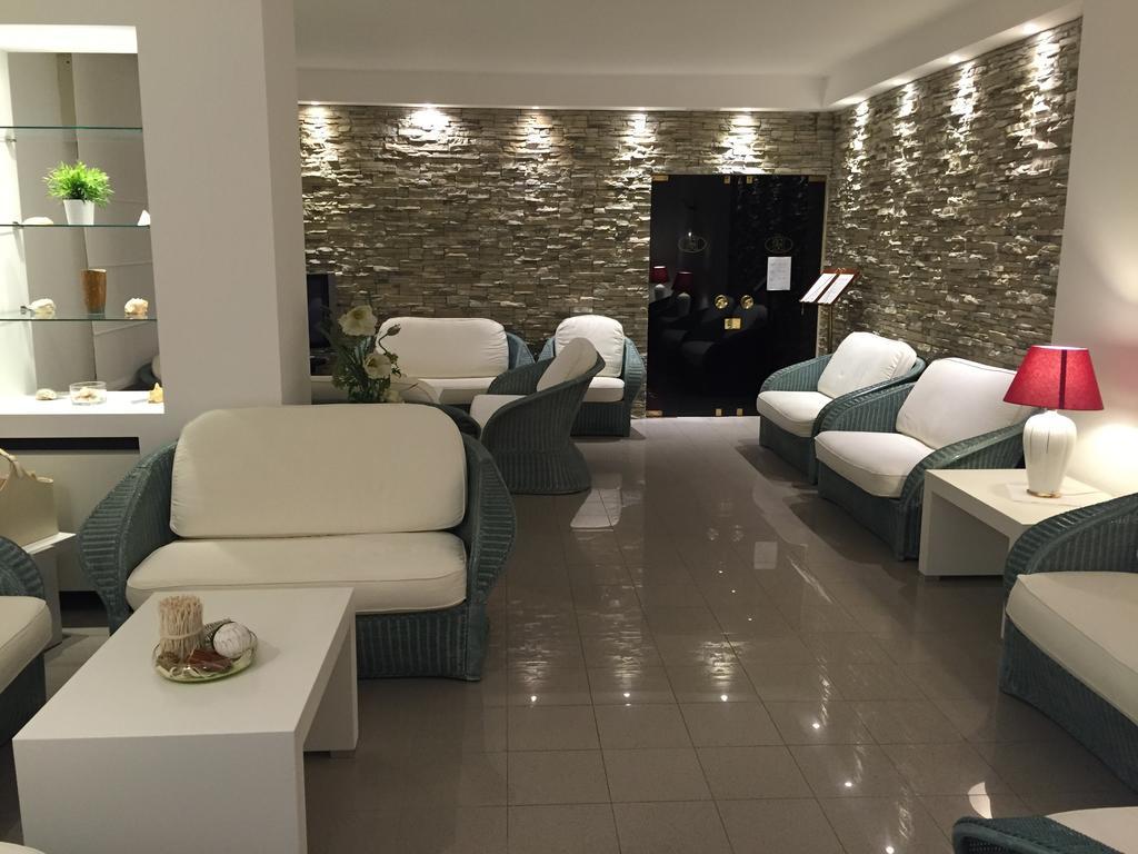 Hotel Conca Verde Lignano Sabbiadoro Bagian luar foto
