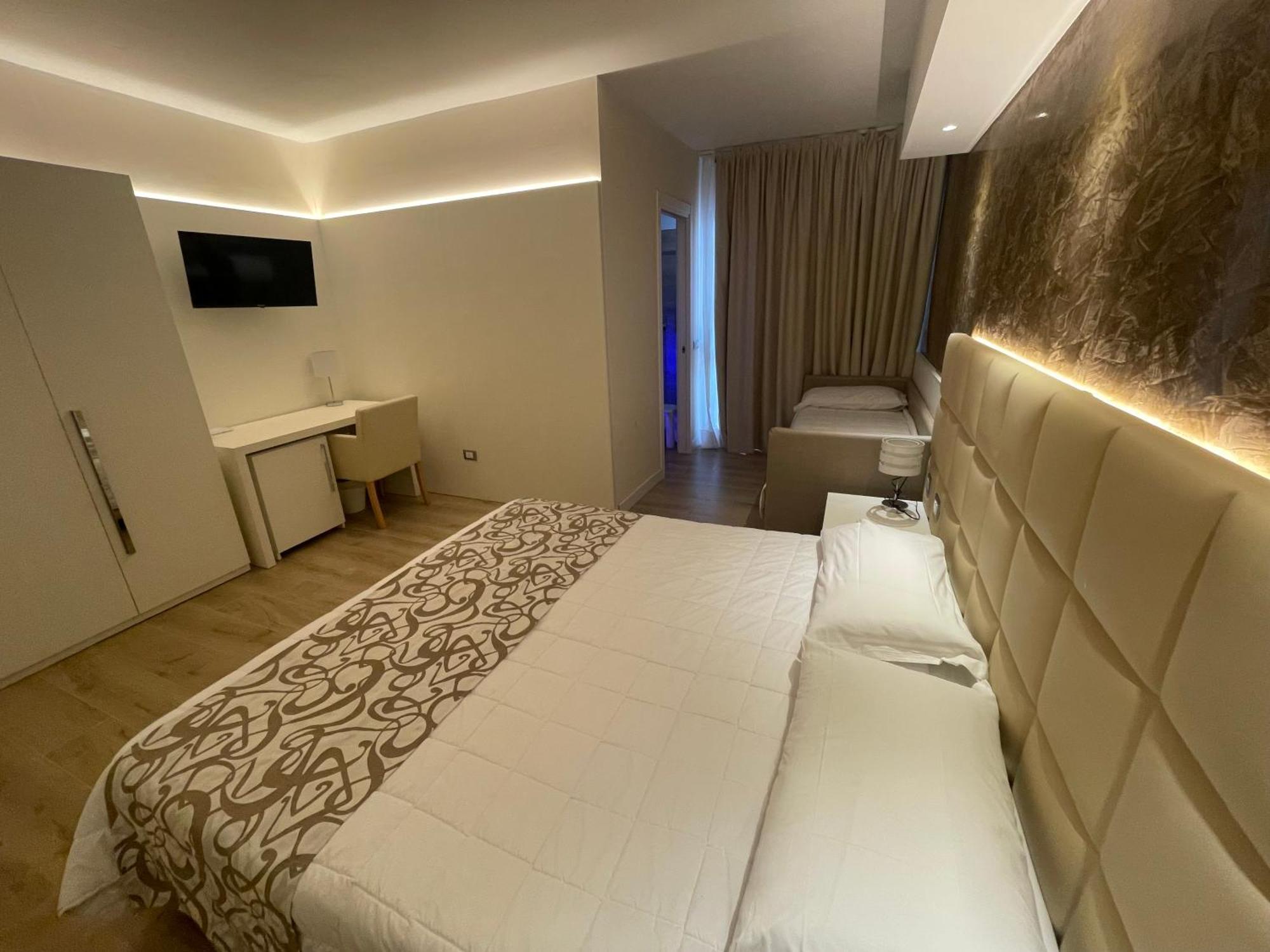 Hotel Conca Verde Lignano Sabbiadoro Bagian luar foto