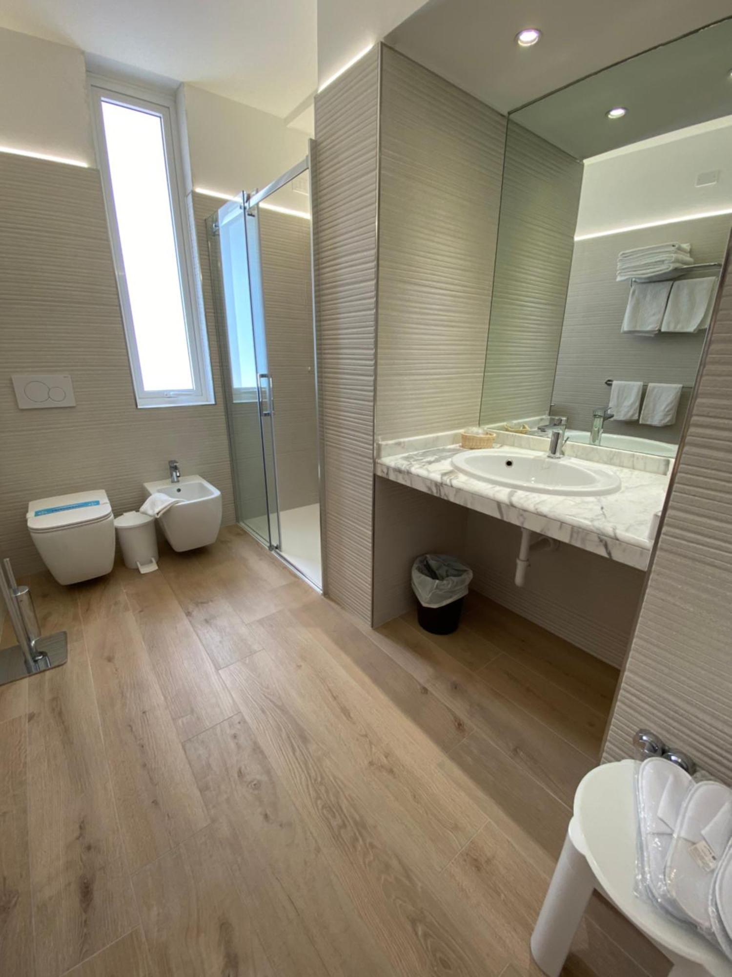 Hotel Conca Verde Lignano Sabbiadoro Bagian luar foto