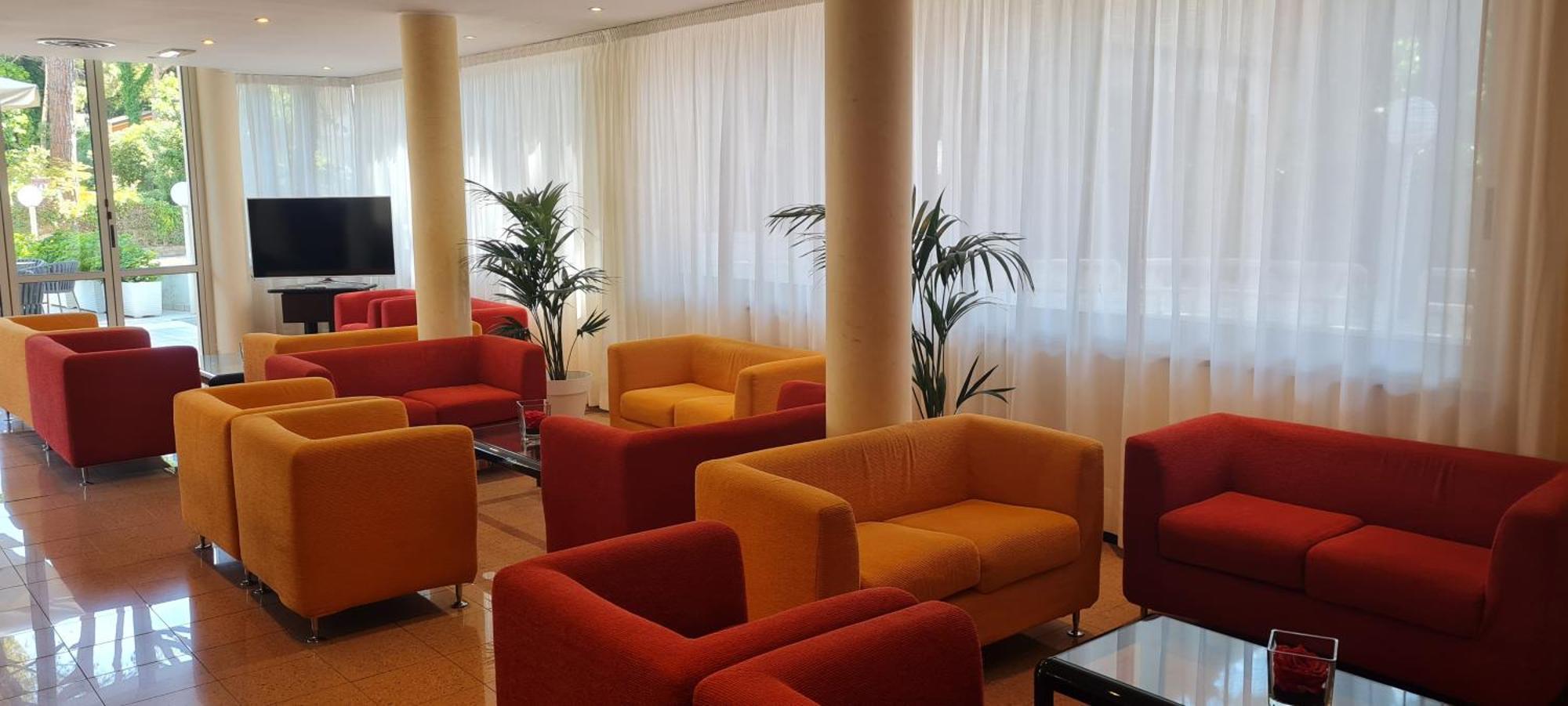 Hotel Conca Verde Lignano Sabbiadoro Bagian luar foto