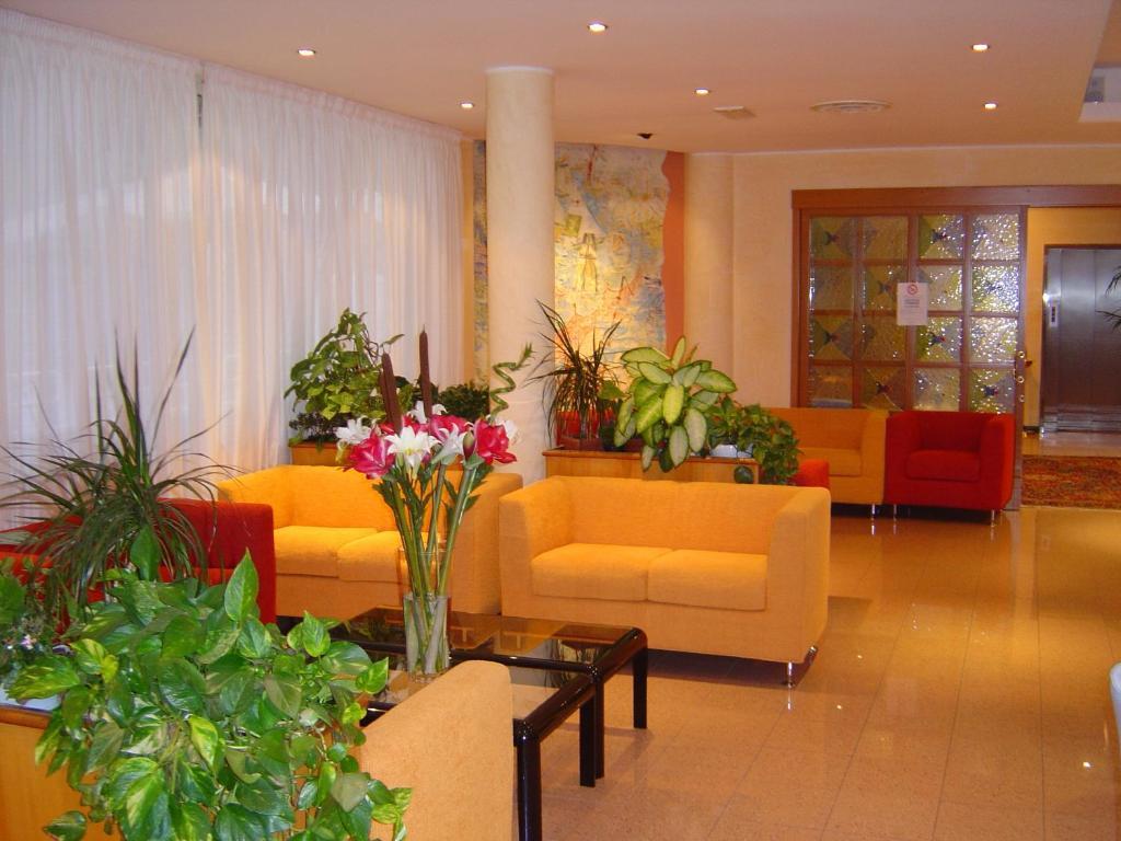 Hotel Conca Verde Lignano Sabbiadoro Bagian luar foto